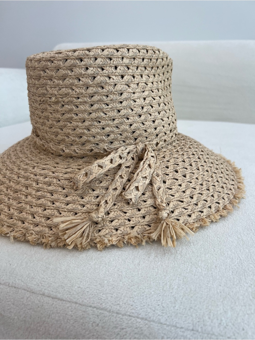 Eric Javits Ellie Hat In Sand - Picture 4 of 6